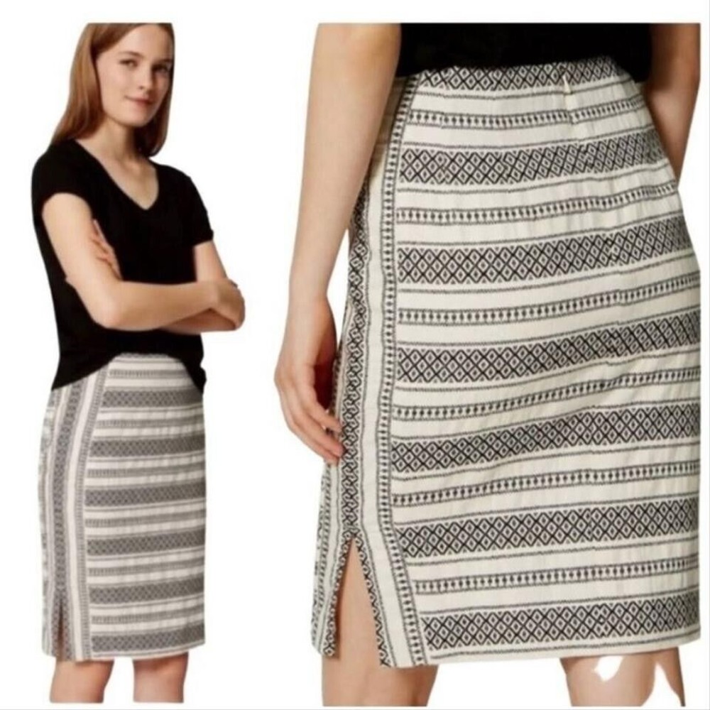 Loft Tribal Skirt Women Size 10P Ivory Black